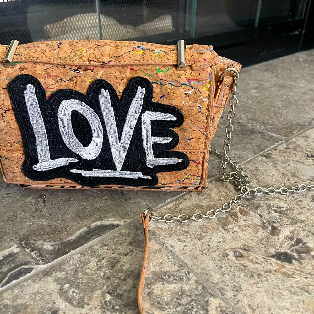 Small purse with long chain